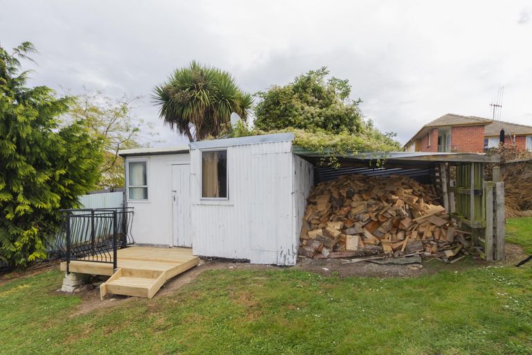 Photo of property in 17 Blyth Street, Holmes Hill, Oamaru, 9401