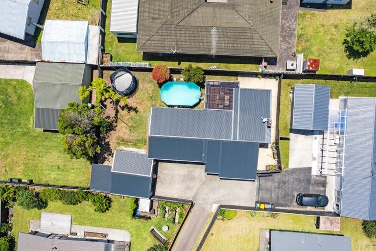 Photo of property in 6 Mardi Place, Mount Maunganui, 3116