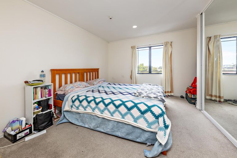 Photo of property in 6/77 Saint George Street, Papatoetoe, Auckland, 2025