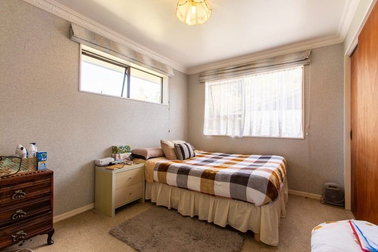 Photo of property in 12 Windsor Street, Dannevirke, 4930