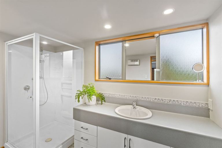 Photo of property in 53b Garreg Road, Bryndwr, Christchurch, 8052