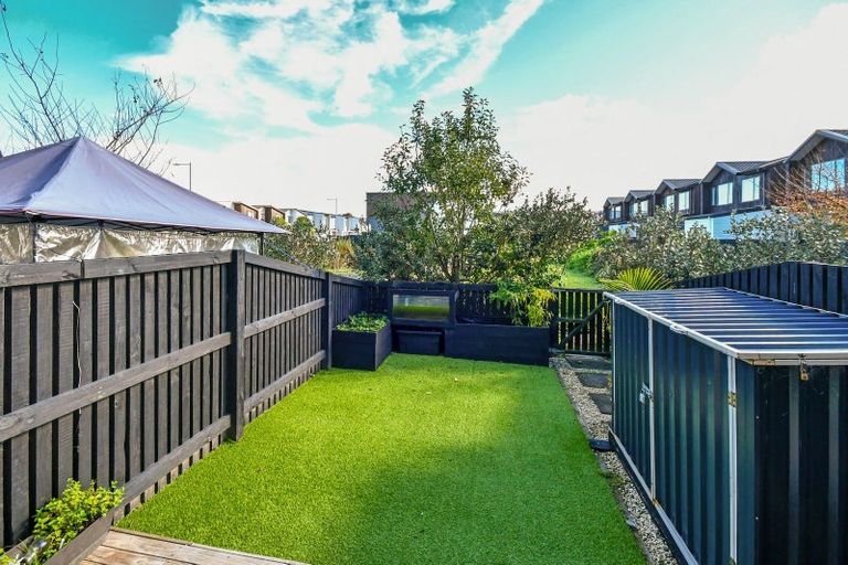 Photo of property in 51 Te Aparangi Road, Papakura, 2110