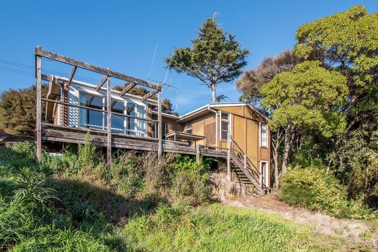 Photo of property in 38 Kotare Lane, Takamatua, 7581