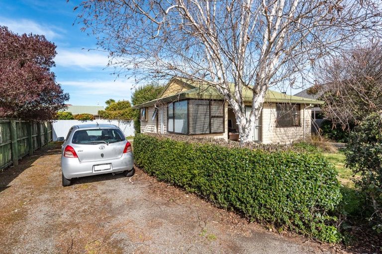 Photo of property in 2/195 Linwood Avenue, Linwood, Christchurch, 8011
