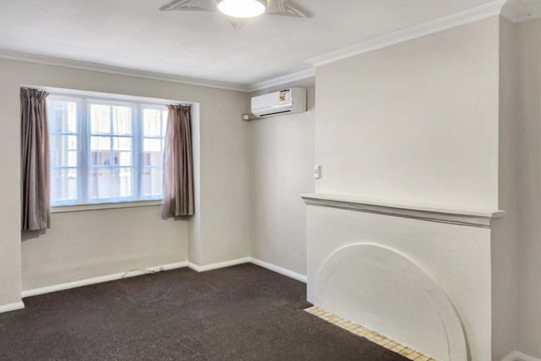 Photo of property in 54a Porutu Street, Fairfield, Lower Hutt, 5011