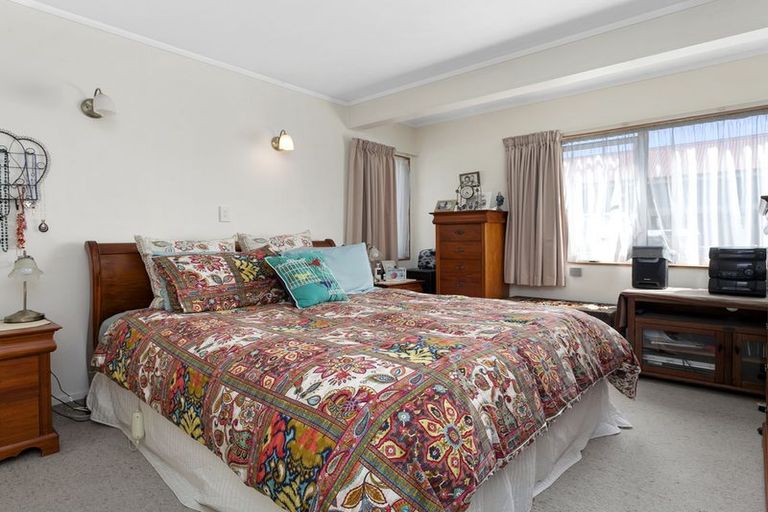 Photo of property in 50b Williams Street, Cambridge, 3434