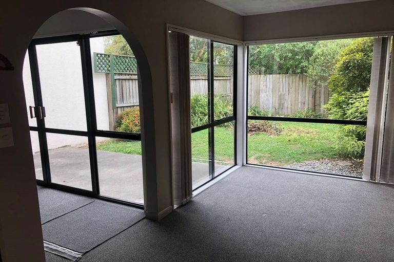 Photo of property in 1/264 Riccarton Road, Upper Riccarton, Christchurch, 8041