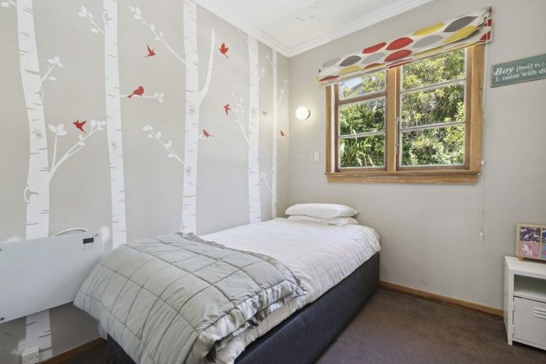 Photo of property in 73 Ironside Road, Johnsonville, Wellington, 6037