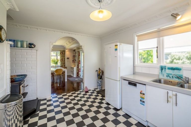 Photo of property in 8 Yule Grove, Greytown, 5712