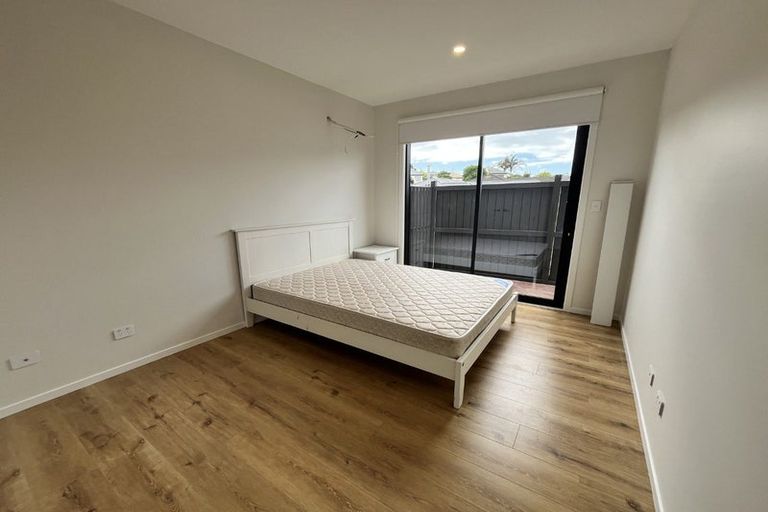 Photo of property in 41 Spencer Road, Oteha, Auckland, 0632