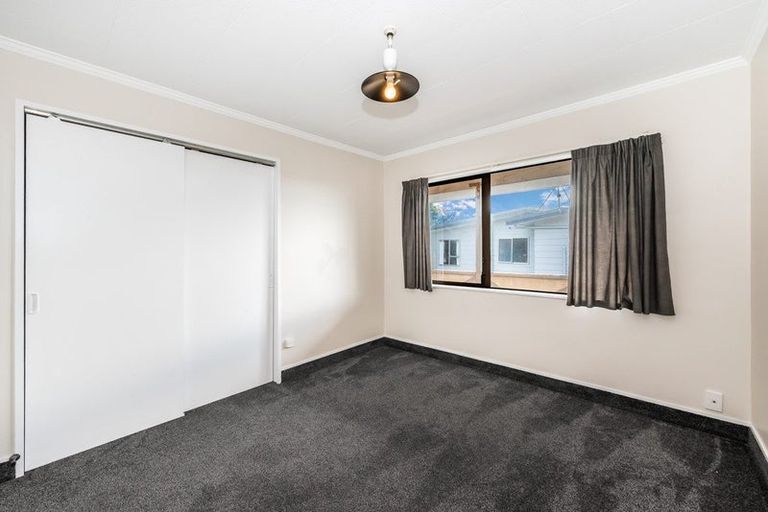 Photo of property in 38 Winton Street, Paraparaumu Beach, Paraparaumu, 5032