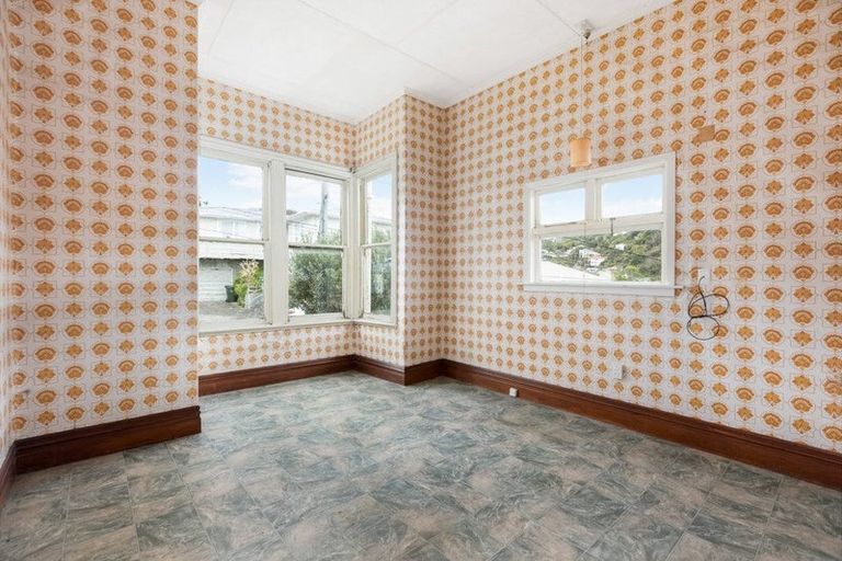 Photo of property in 26 Garfield Street, Brooklyn, Wellington, 6021