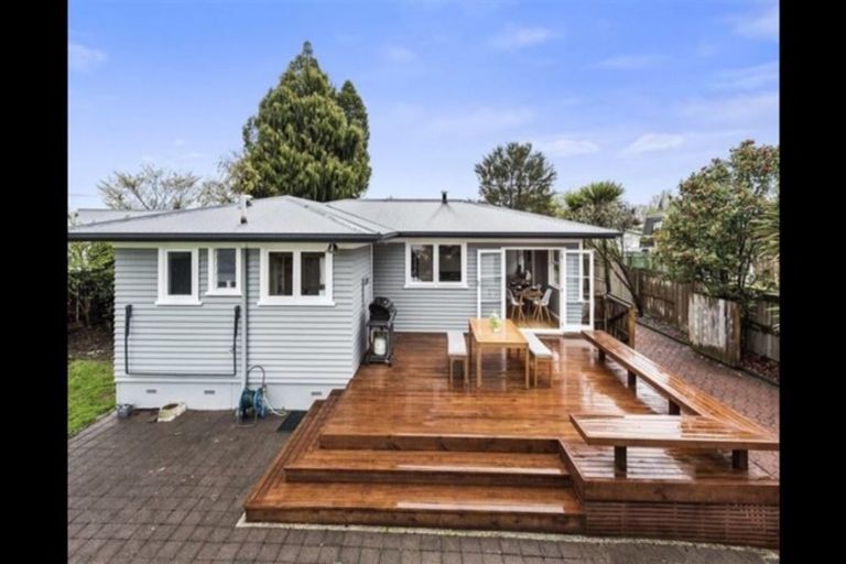 Photo of property in 8 Colstone Street, Glenview, Hamilton, 3206