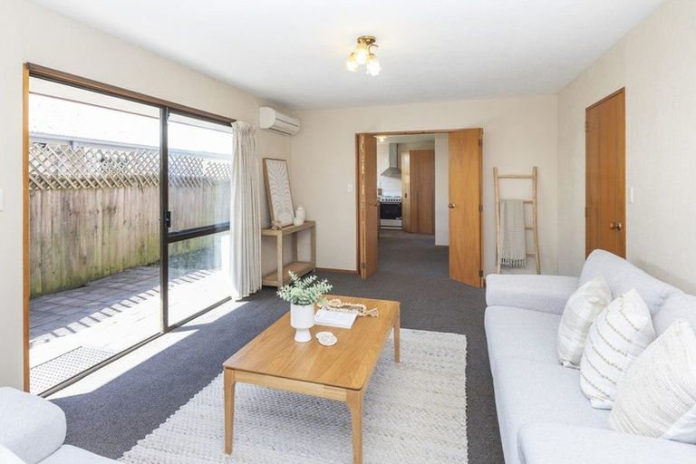 Photo of property in 2/84a Withells Road, Avonhead, Christchurch, 8042