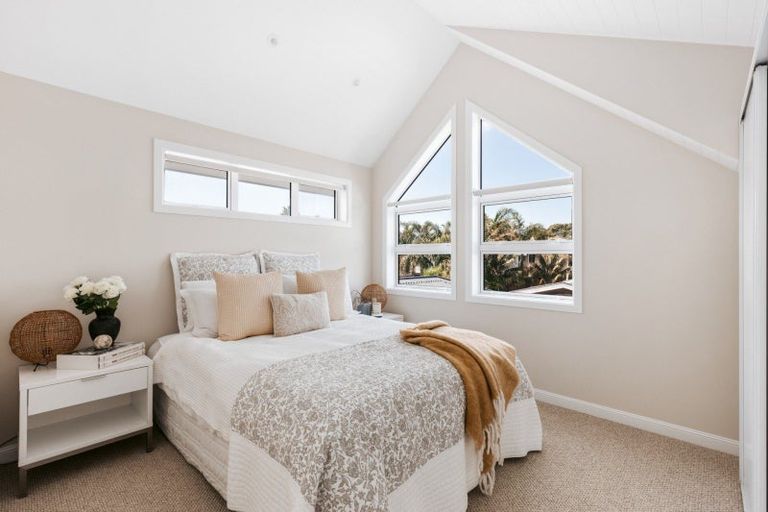 Photo of property in 107a Oceanview Road, Mount Maunganui, 3116