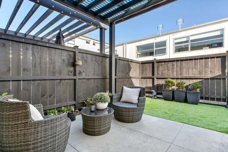 Photo of property in 14 Haddington Drive, Flat Bush, Auckland, 2019