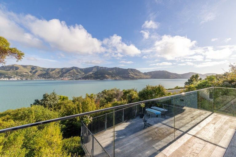 Photo of property in 21 Te Ara Crescent, Diamond Harbour, Lyttelton, 8971
