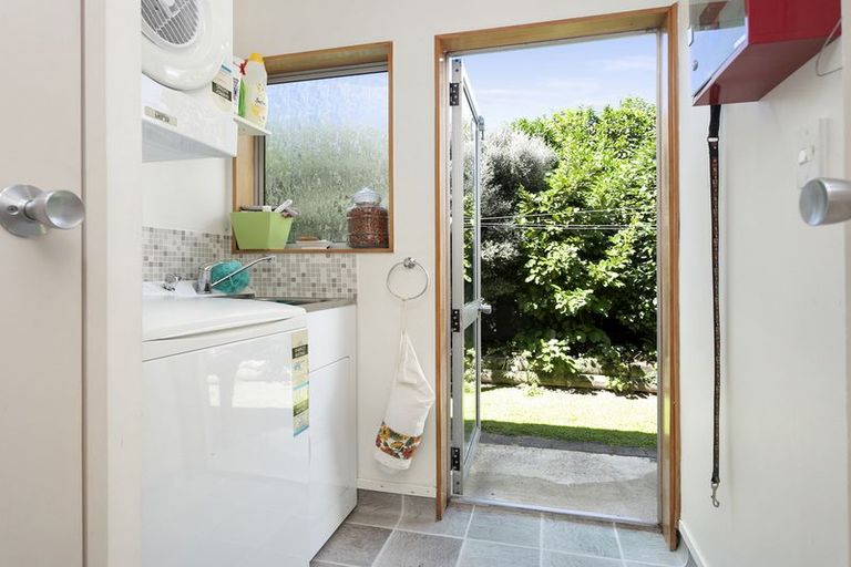 Photo of property in 50b Williams Street, Cambridge, 3434