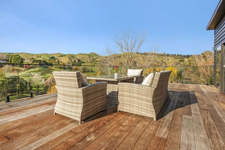 Photo of property in 131 Te Mata Peak Road, Havelock North, 4130