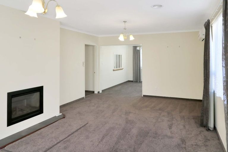 Photo of property in 33 Whitley Avenue, Ebdentown, Upper Hutt, 5018
