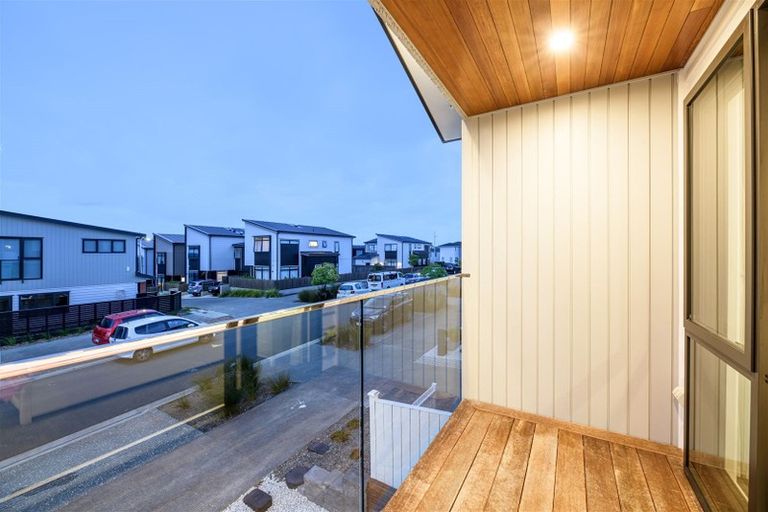 Photo of property in 19 Bight Road, Long Bay, Auckland, 0630