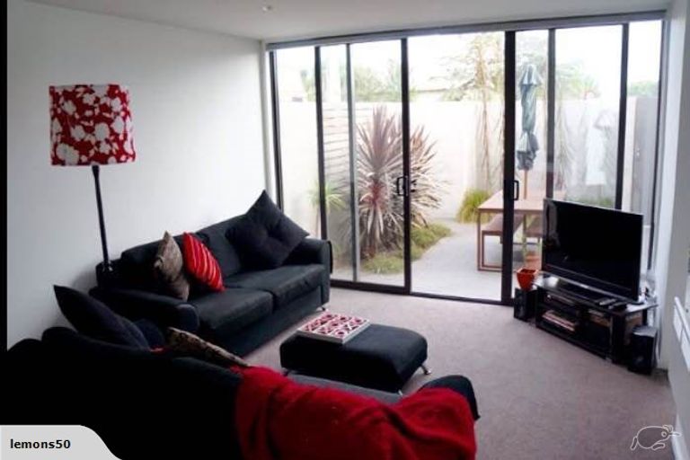 Photo of property in 1/20 North Avon Road, Richmond, Christchurch, 8013