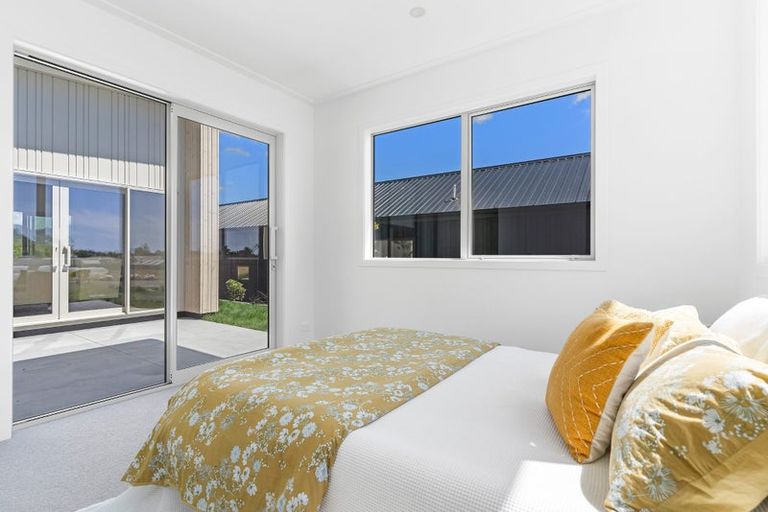 Photo of property in 16 Ian Hopper Way, Pauanui, 3579