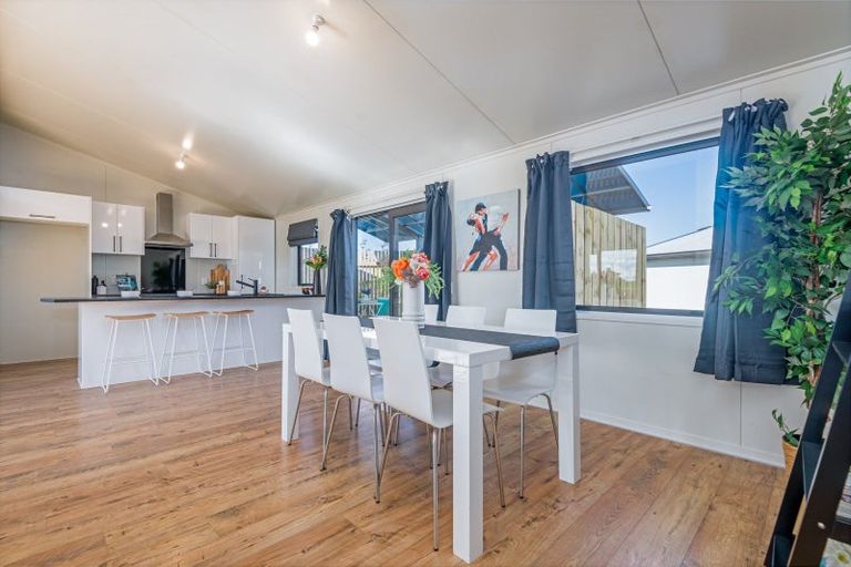 Photo of property in 5 Guthrie Court, Bulls, 4818