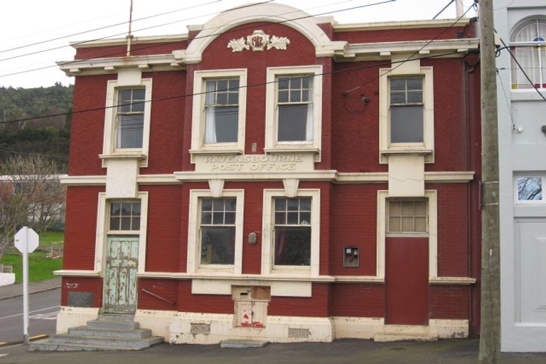 Photo of property in 247 Ravensbourne Road, Ravensbourne, Dunedin, 9022