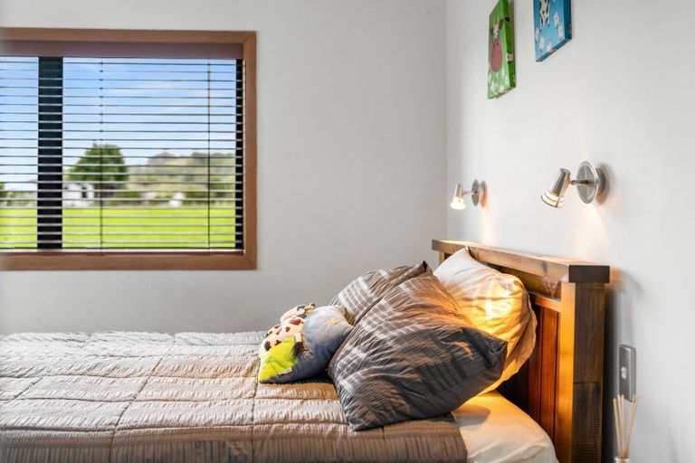 Photo of property in 617b Harbour View Road, Whangamata, 3620