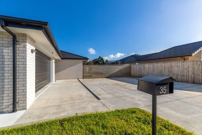 Photo of property in 35 Aratapu Street, Waitara, 4320