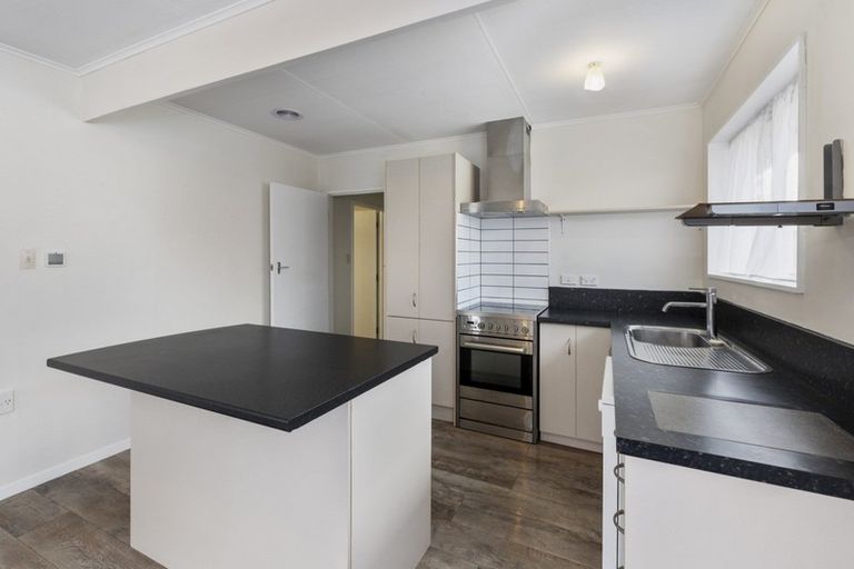 Photo of property in 44 Durham Street, Levin, 5510