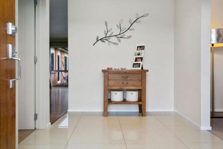 Photo of property in 18a Jasmine Place, Cambridge, 3434