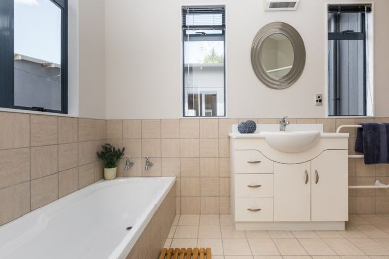 Photo of property in 211 Harper Road, Waimarama, 4294