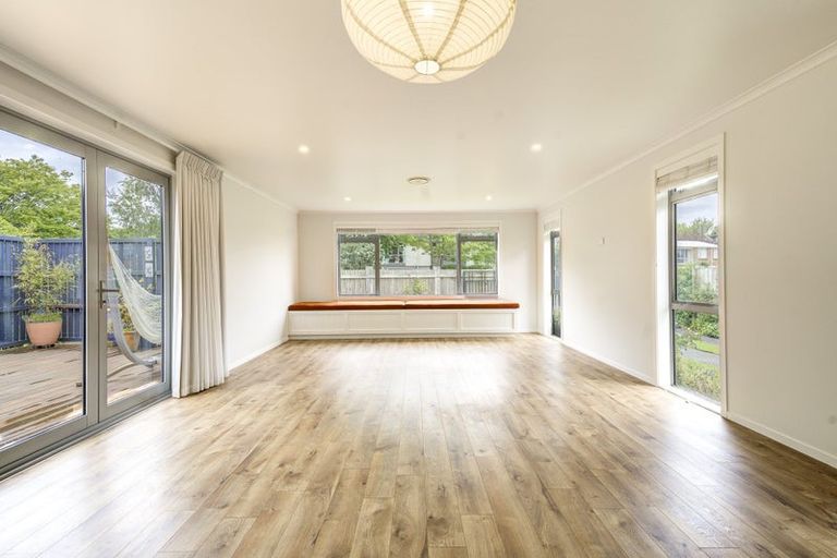 Photo of property in 47 Morrow Avenue, St Andrews, Hamilton, 3200