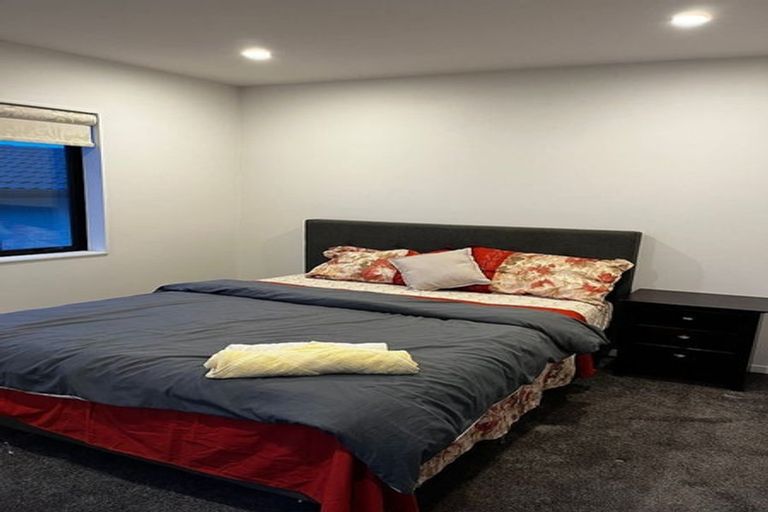 Photo of property in 701 Massey Road, Mangere, Auckland, 2022