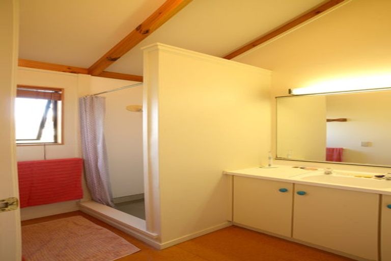 Photo of property in 145 Waimaire Avenue, Matarangi, Whitianga, 3592