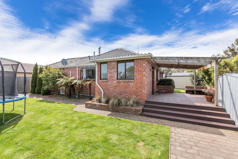 Photo of property in 78 Daniels Road, Redwood, Christchurch, 8051