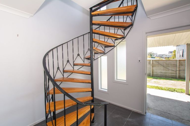 Photo of property in 1328b Papamoa Beach Road, Papamoa Beach, Papamoa, 3118