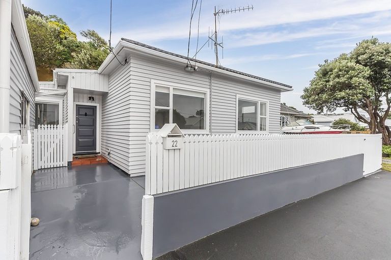 Photo of property in 22 Ferry Street, Seatoun, Wellington, 6022
