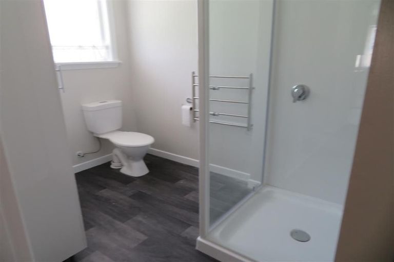 Photo of property in 1/52 Cruickshank Road, Clouston Park, Upper Hutt, 5018