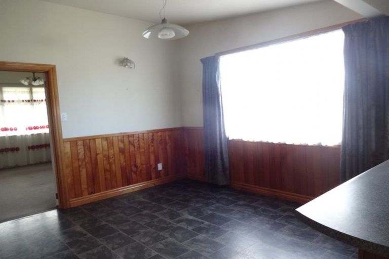 Photo of property in 176 Romilly Street, Westport, 7825