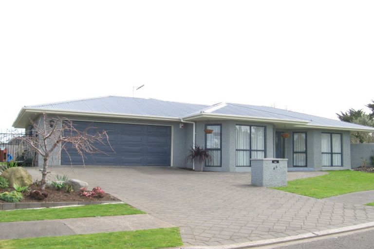 Photo of property in 43 Kakaho Drive, Tawhero, Whanganui, 4501