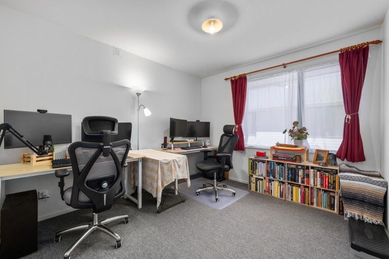 Photo of property in 3a Heather Place, Picton, 7220