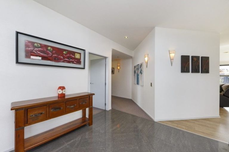 Photo of property in 16 Liberty Grove, Kelvin Grove, Palmerston North, 4414