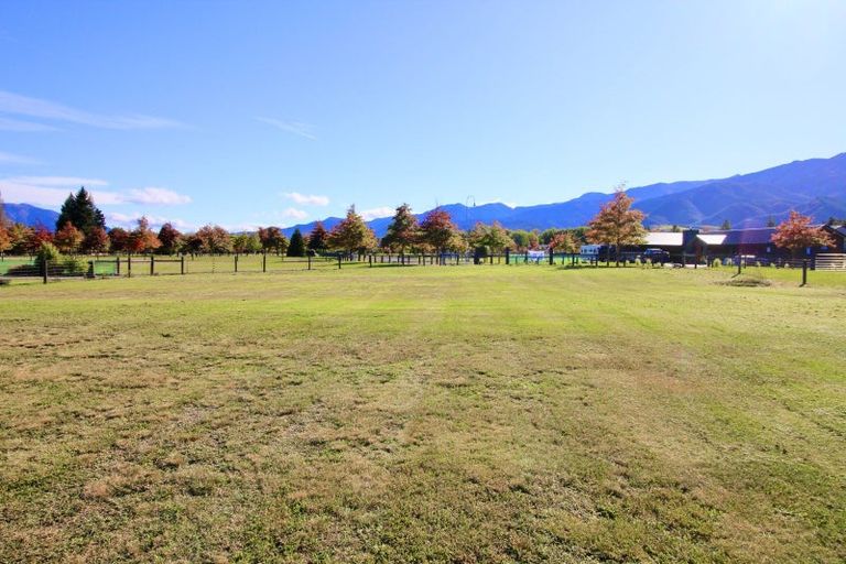 Photo of property in 8 Ewen Place, Hanmer Springs, 7334
