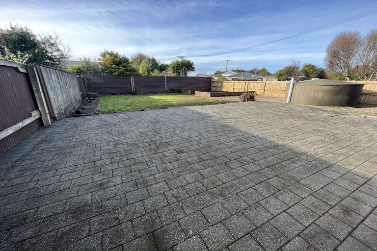 Photo of property in 1 Robert Street, Otatara, Invercargill, 9879