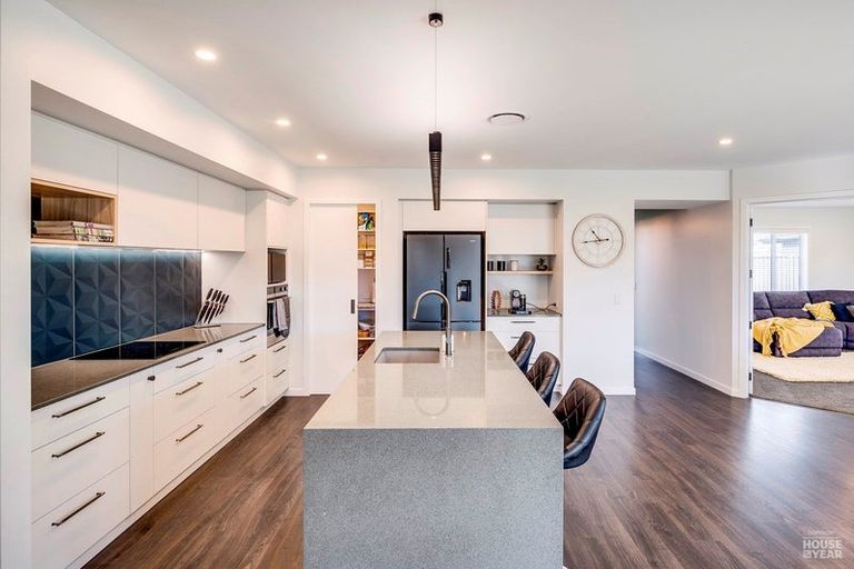 Photo of property in 52 Kenny Road, Te Awa, Napier, 4110