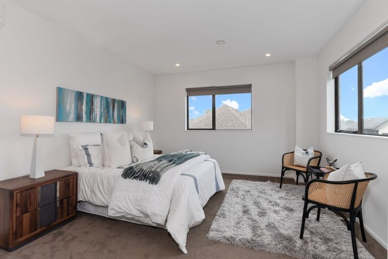 Photo of property in 74b Stamford Park Road, Mount Roskill, Auckland, 1041