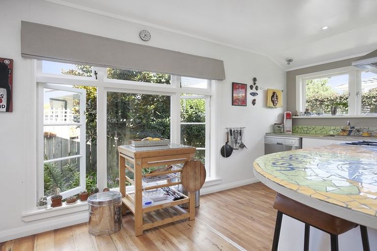 Photo of property in 81a Wordsworth Street, Leamington, Cambridge, 3432